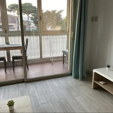 Studio - Cros De Cagnes, Au Bord De Mer, Au Calme *